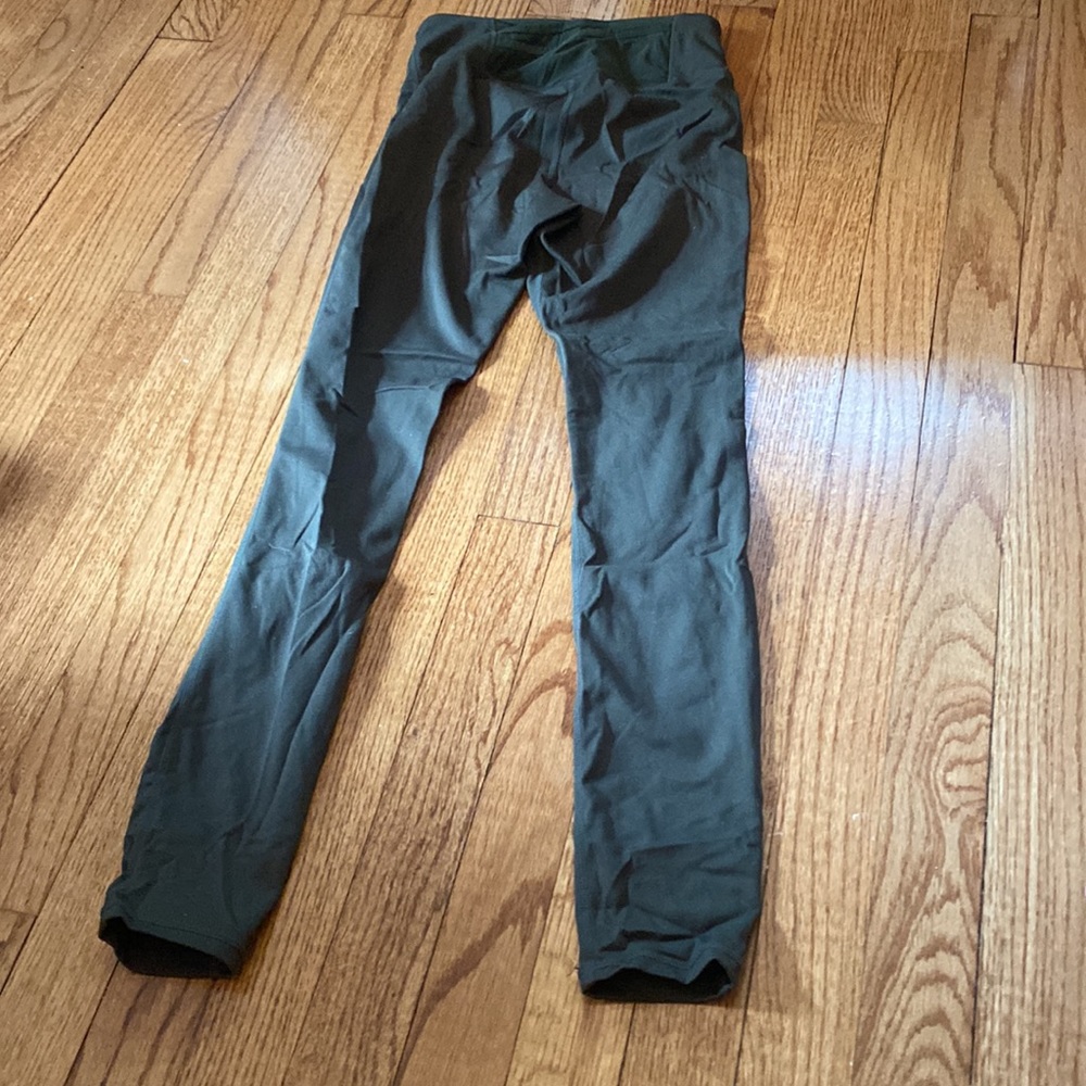 fabletics leggings - Picture 2 of 4